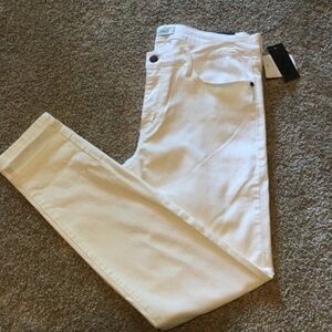 🆕White Buffalo David Bitton jeans